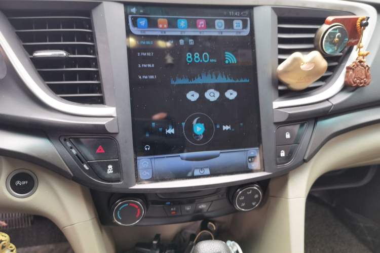Used Buick GT 2018 15T Dual-Clutch Elite Model China V Standard Audio And AC Panel
