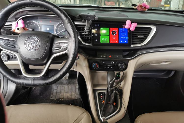 Used Buick GT 2018 15T Dual-Clutch Elite Model China V Standard Center Console