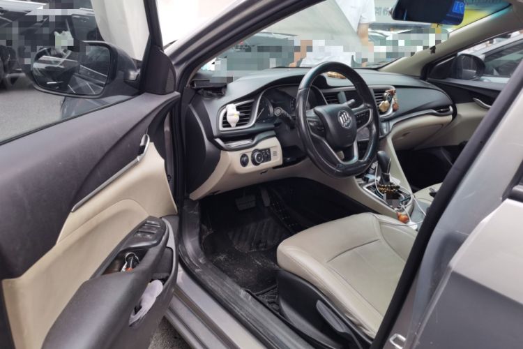 Used Buick GT 2018 15T Dual-Clutch Elite Model China V Standard Driver Seat
