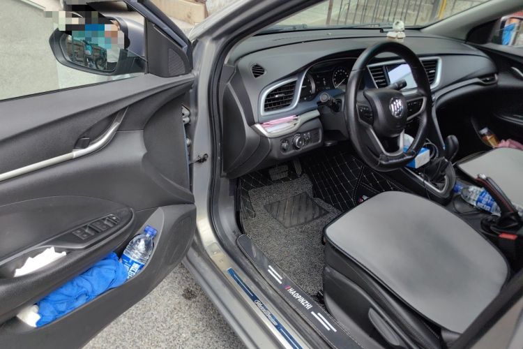 Used Buick GT 2018 18T Automatic Elite Model Driver Seat