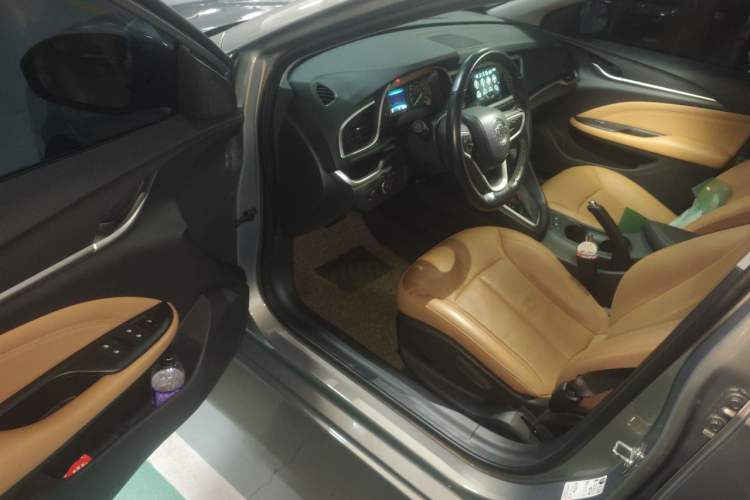 Used Buick GT 2018 18T Automatic Flagship Model Driver Seat