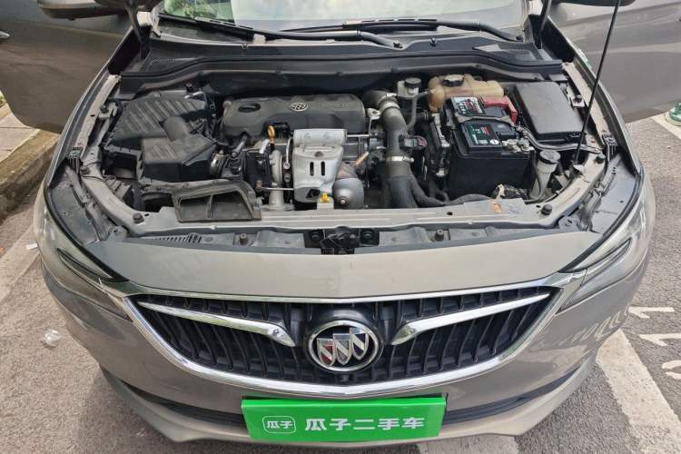 Used Buick GT 2018 18T Automatic Elite Model Engine Bay