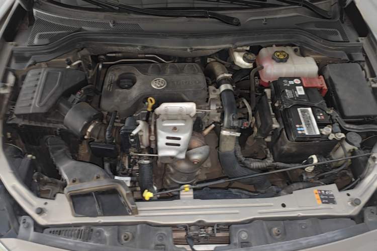 Used Buick GT 2018 15T Manual Entry-Level Version China V Standard Engine Bay