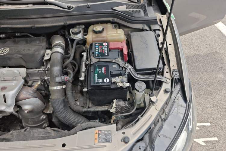 Used Buick GT 2018 18T Automatic Elite Model Engine Bay Left