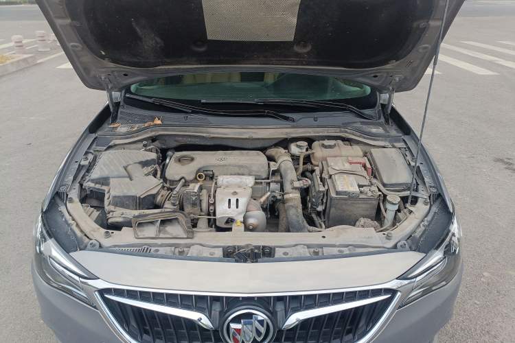 Used Buick GT 2018 18T Automatic Flagship Model Engine Bay