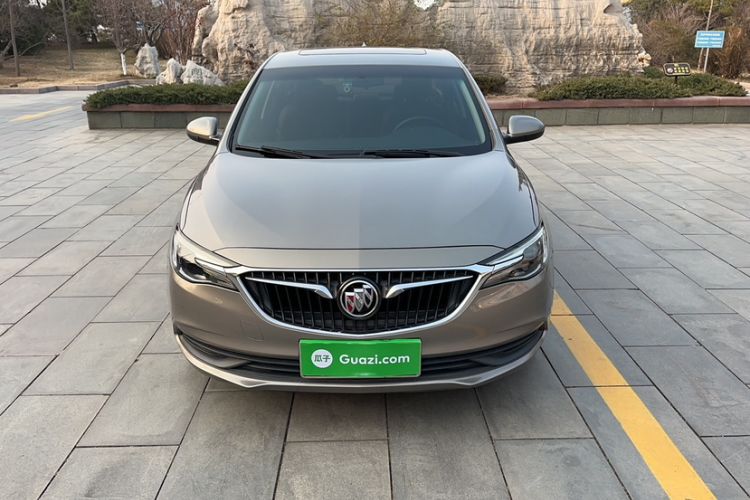 Used Buick GT 2018 18T Automatic Elite Model Exterior 3