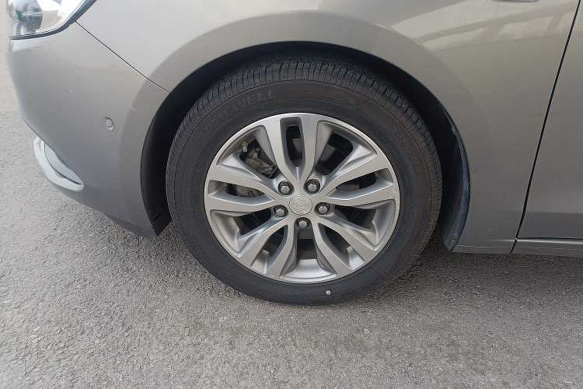 Used Buick GT 2018 18T Automatic Flagship Model Exterior 4