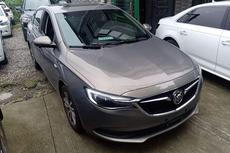 Used Buick GT 2018 18T Automatic Elite Model Front Right 45 Deg