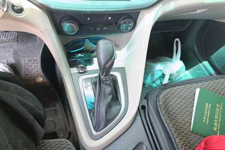 Used Buick GT 2018 15T Dual-Clutch Advanced Model China V Standard Gear Lever