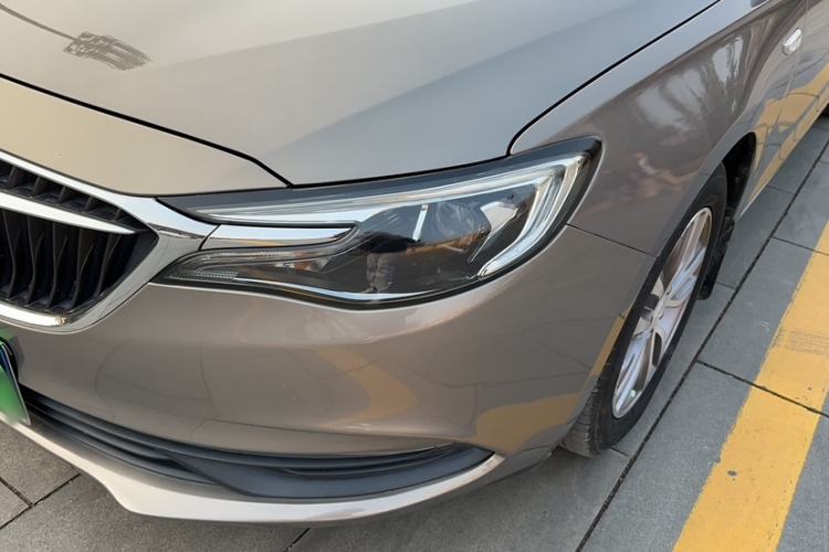 Used Buick GT 2018 18T Automatic Elite Model Left Front Headlight