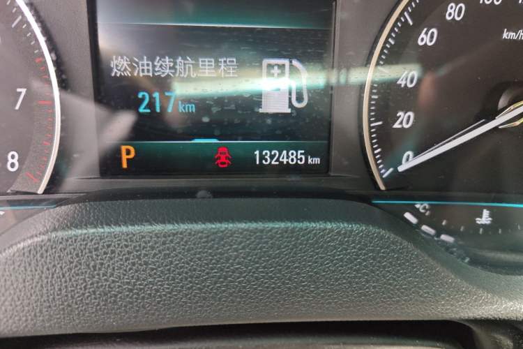 Used Buick GT 2018 18T Automatic Elite Model Odometer Close Up
