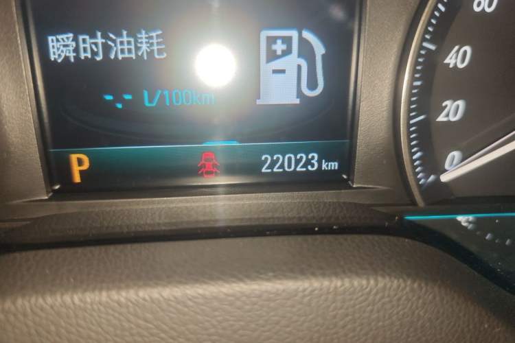 Used Buick GT 2018 18T Automatic Flagship Model Odometer Close Up