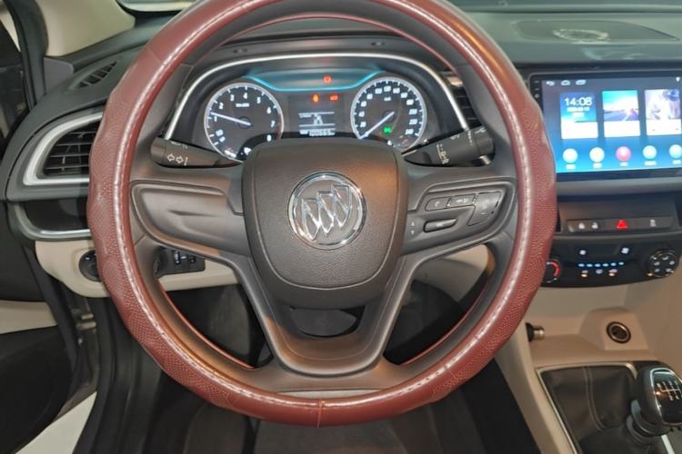 Used Buick GT 2018 15T Manual Entry-Level Version China V Standard Steering Wheel