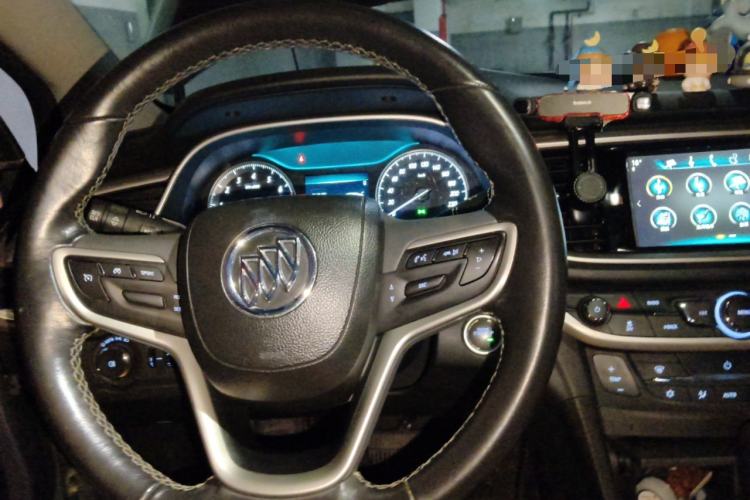 Used Buick GT 2018 18T Automatic Flagship Model Steering Wheel