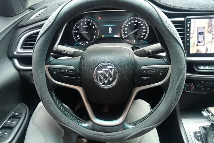 Used Buick GT 2018 18T Automatic Elite Model Steering Wheel