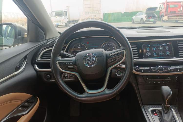 Used Buick GT 2018 18T Automatic Flagship Model Steering Wheel