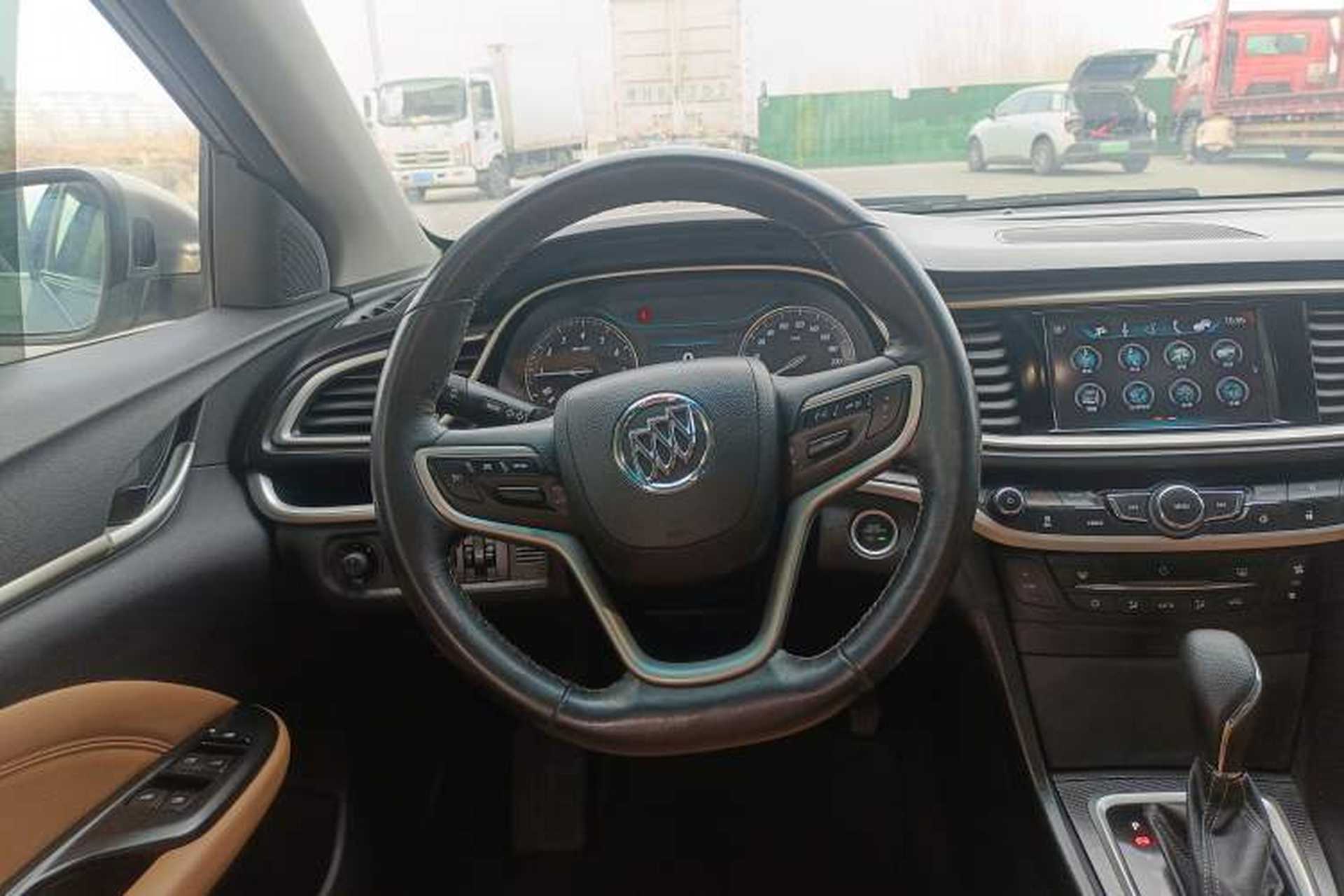 Used Buick GT 2018 18T Automatic Flagship Model Steering Wheel