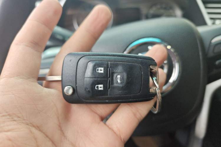 Used Buick GT 2018 18T Automatic Elite Model Vehicle Key