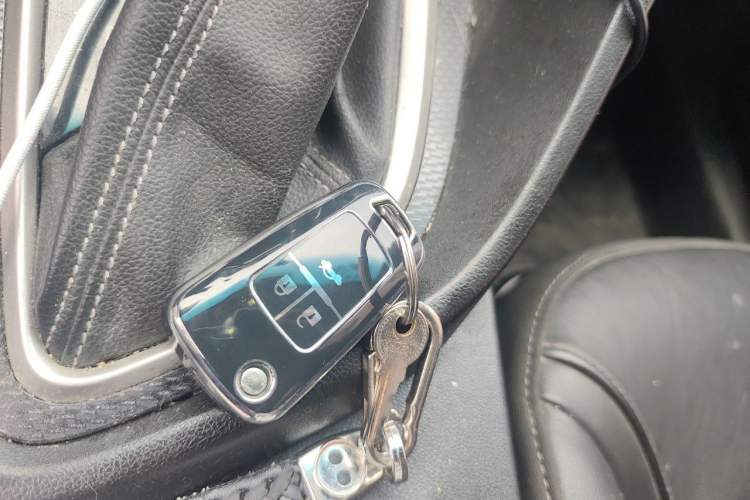 Used Buick GT 2019 18T Automatic Connected Elite Model China V Standard Vehicle Key
