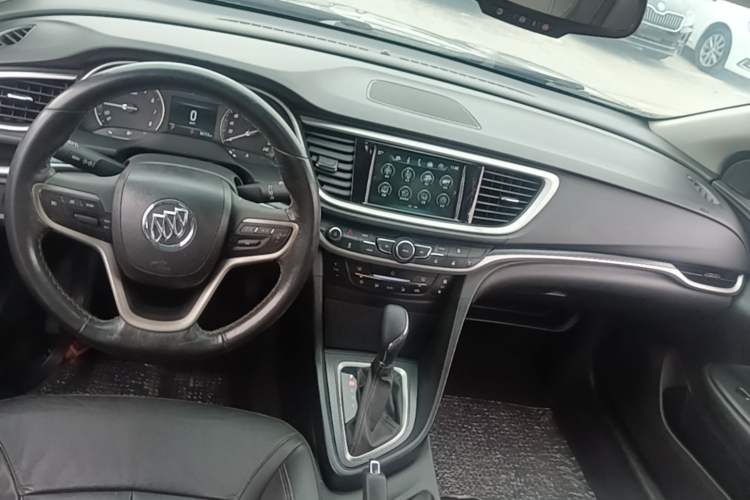 Used Buick GT 2019 18T Automatic Connected Elite Model China V Standard Center Console