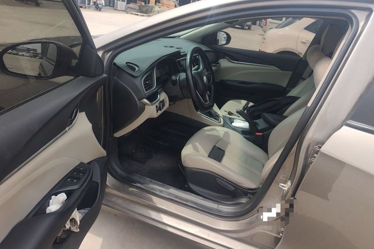 Used Buick GT 2019 15T Dual-Clutch Connected Elite Model China VI Driver Seat