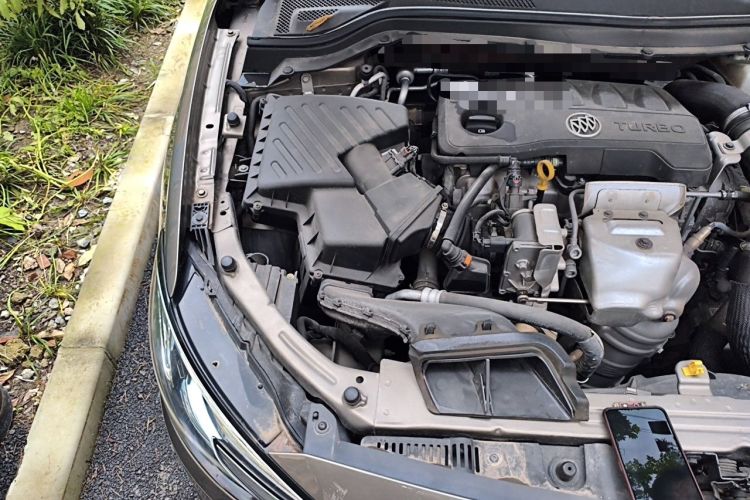 Used Buick GT 2019 18T Automatic Connected Elite Model China VI Standard Engine Bay Right