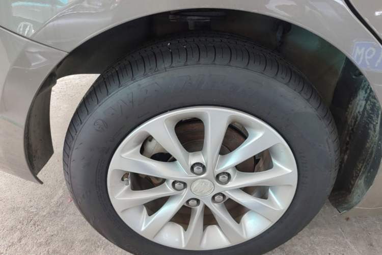 Used Buick GT 2019 15T Dual-Clutch Advanced Version China VI Standard Exterior 5