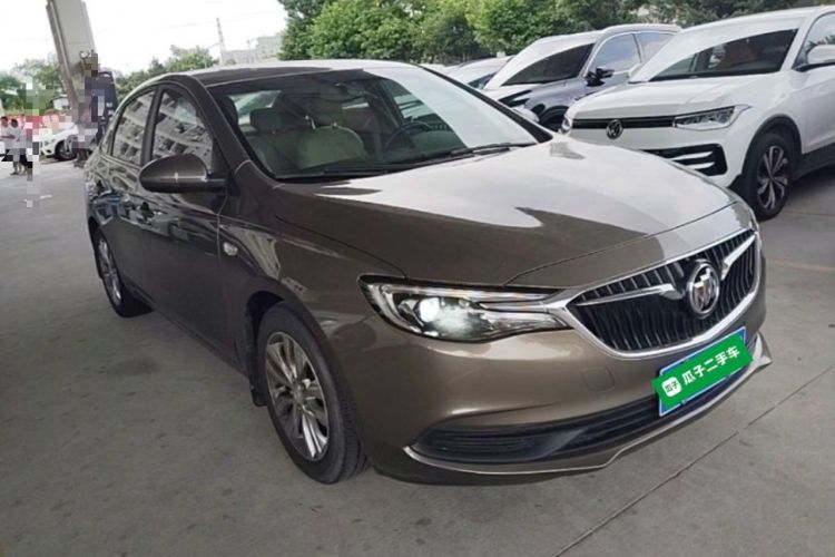 Used Buick GT 2019 15T Dual-Clutch Connected Elite Model China VI Front Right 45 Deg