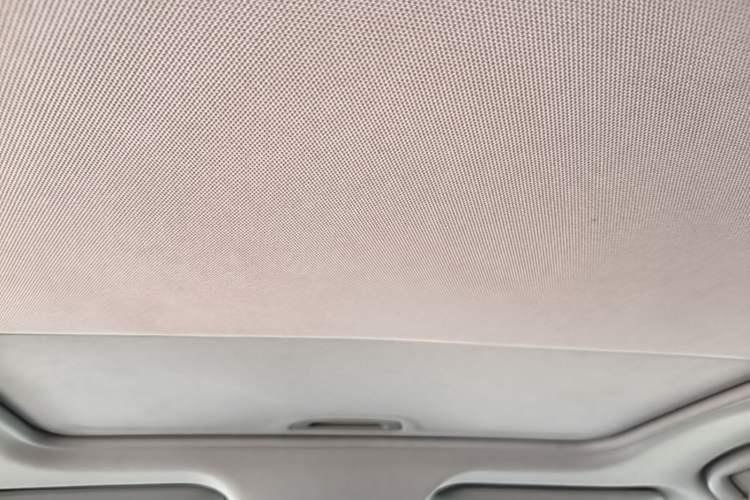Used Buick GT 2019 18T Automatic Connected Elite Model China VI Standard Headliner