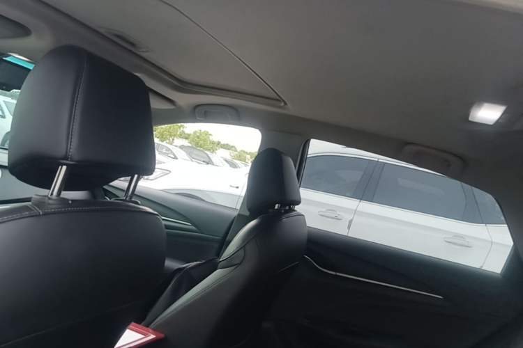 Used Buick GT 2019 18T Automatic Connected Elite Model China V Standard Headliner