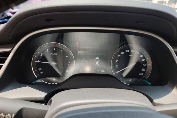 Used Buick GT 2019 18T Automatic Connected Elite Model China VI Standard Instrument Cluster