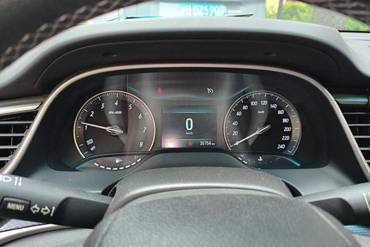 Used Buick GT 2019 18T Automatic Connected Elite Model China VI Standard Instrument Cluster