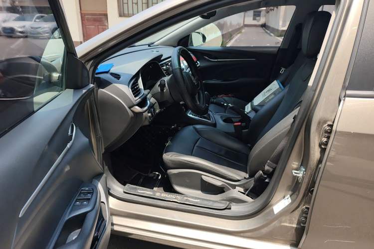 Used Buick GT 2019 18T Automatic Connected Elite Model China VI Standard Left Front Seat