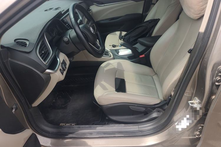 Used Buick GT 2019 15T Dual-Clutch Connected Elite Model China VI Left Front Seat