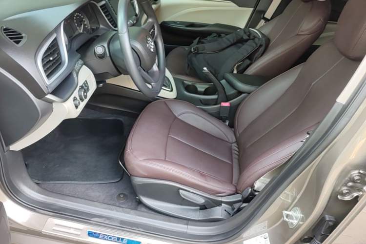 Used Buick GT 2019 15T Dual-Clutch Advanced Version China VI Standard Left Front Seat