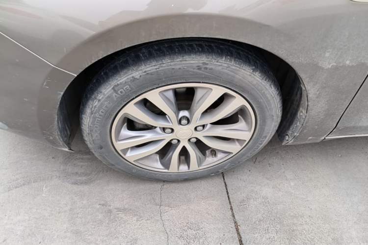 Used Buick GT 2019 18T Automatic Connected Elite Model China VI Standard Left Front Wheel Hub