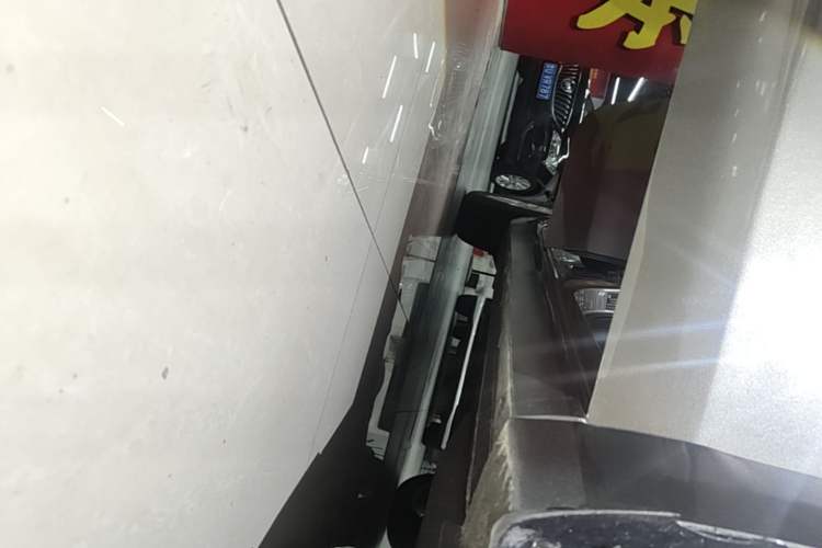 Used Buick GT 2019 15T Dual-Clutch Connected Elite Model China VI Right Side Sill