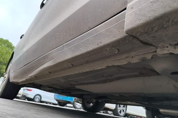 Used Buick GT 2019 18T Automatic Connected Elite Model China VI Standard Right Side Sill