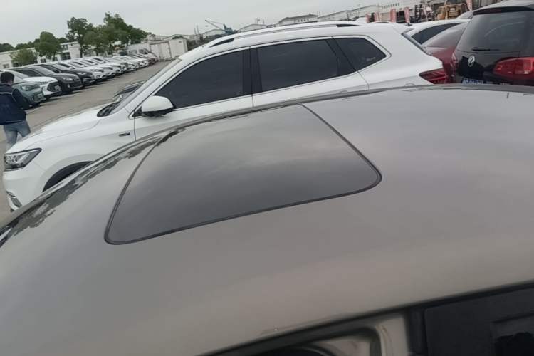 Used Buick GT 2019 18T Automatic Connected Elite Model China V Standard Roof