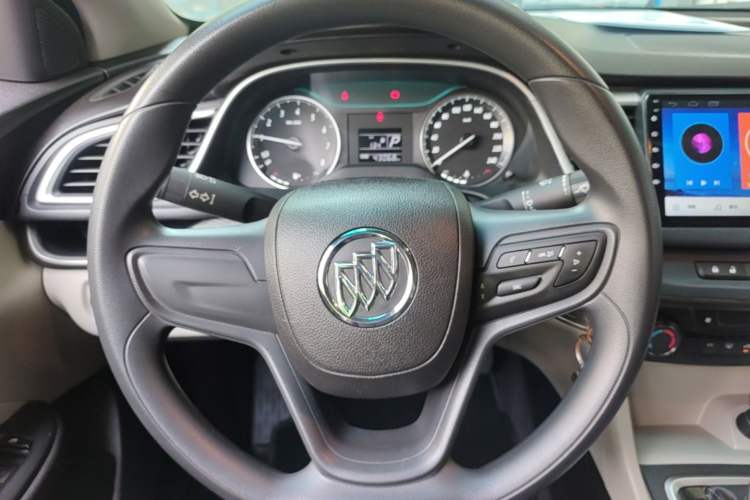 Used Buick GT 2019 15T Dual-Clutch Advanced Version China VI Standard Steering Wheel