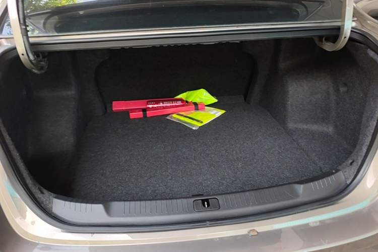 Used Buick GT 2019 15T Dual-Clutch Advanced Version China VI Standard Trunk