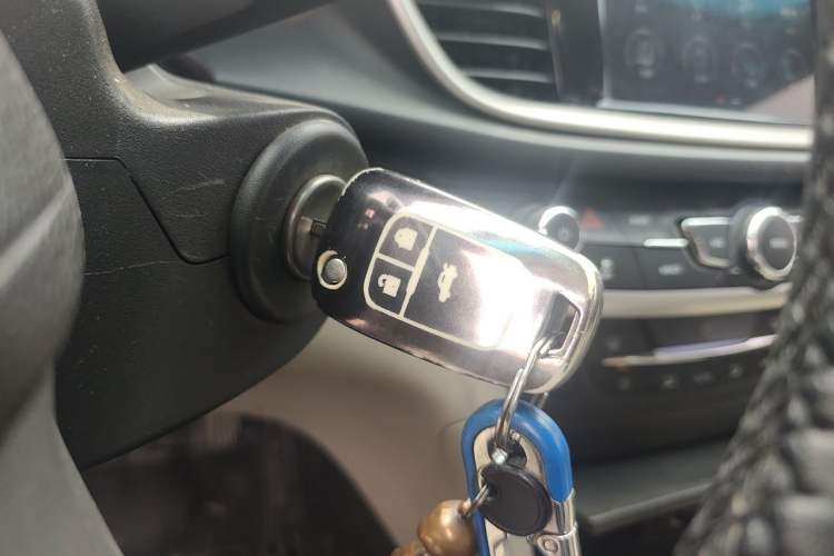 Used Buick GT 2019 15T Dual-Clutch Connected Elite Model China VI Vehicle Key
