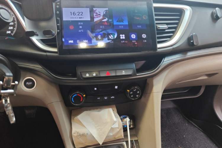 Used Buick GT 2019 15T Manual Elite Version China VI Standard Audio And AC Panel