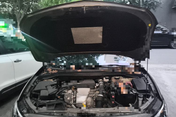 Used Buick GT 2019 18T Automatic Connected Elite Model China VI Standard Engine Bay