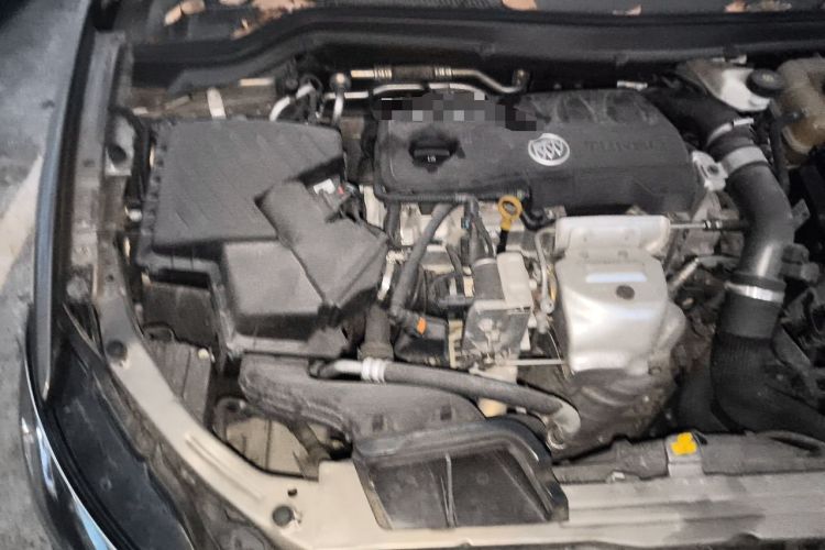 Used Buick GT 2019 18T Automatic Connected Elite Model China VI Standard Engine Bay Right