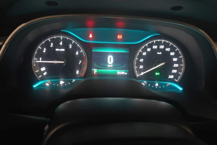 Used Buick GT 2019 15T Dual-Clutch Connected Elite Model China VI Instrument Cluster