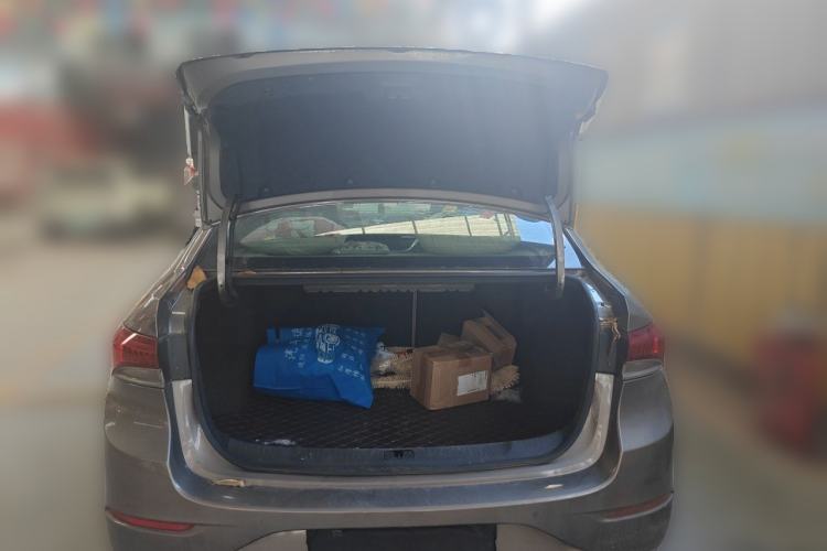 Used Buick GT 2019 15T Manual Elite Version China VI Standard Trunk
