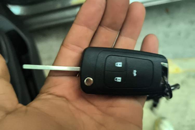 Used Buick GT 2019 18T Automatic Connected Elite Model China VI Standard Vehicle Key