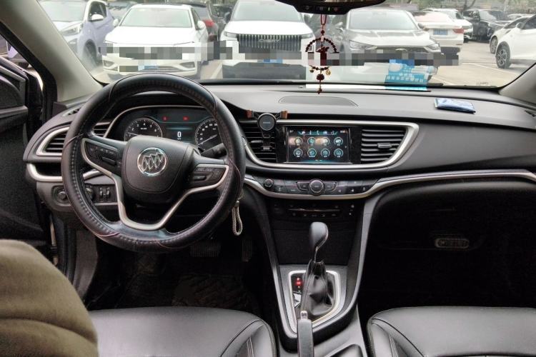Used Buick GT 2019 18T Automatic Connected Elite Model China VI Standard Center Console
