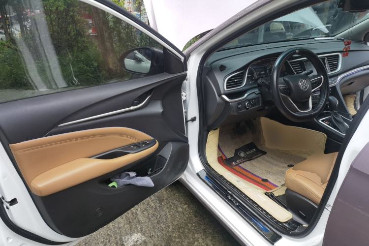 Used Buick GT 2019 18T Automatic Connected Flagship Version China VI Standard Driver Seat